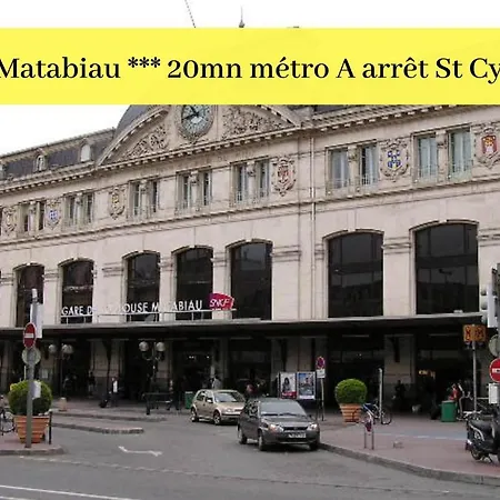 Le Pastel/en Ville/metro/tramway *